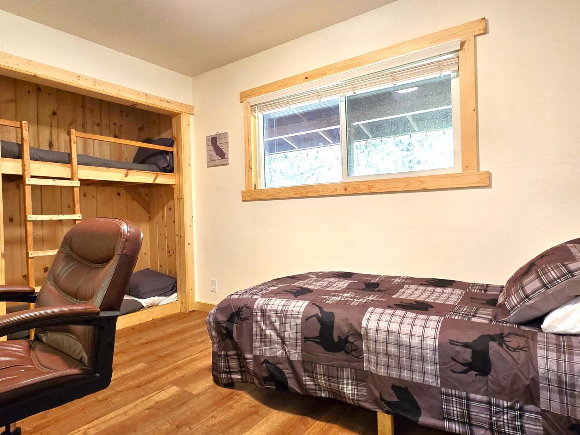 Sequoia Trails, Mountains, Fun & Relax Villa Ponderosa Екстериор снимка